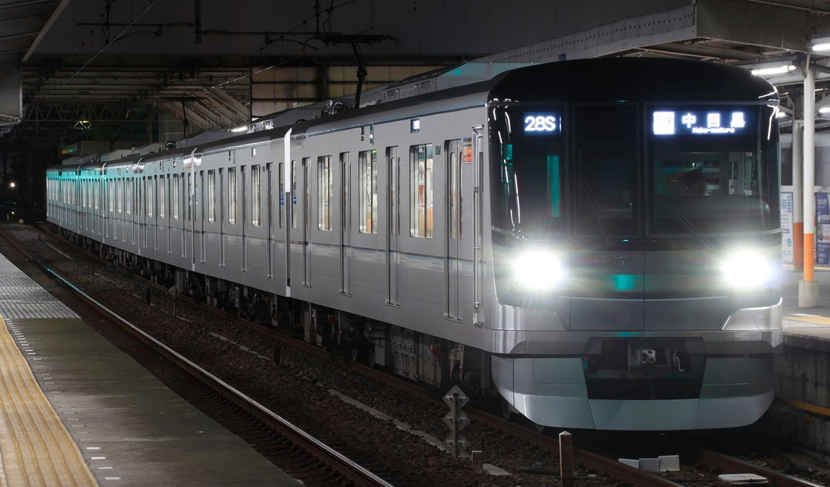 地下鉄の車両は、どこから地下へ入れるのか？