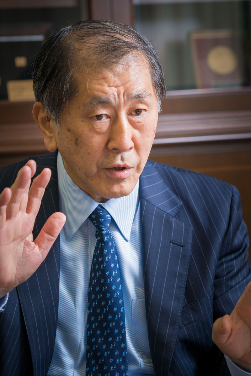 田中愛治早稲田大学総長