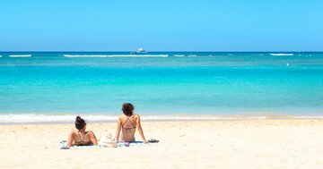 【直木賞作家が教える】日本に初めて海水浴という文化を紹介したのは誰?