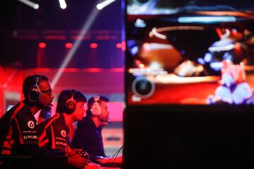 ソニー、ゲーム開発の米バンジー買収へ　36億ドル