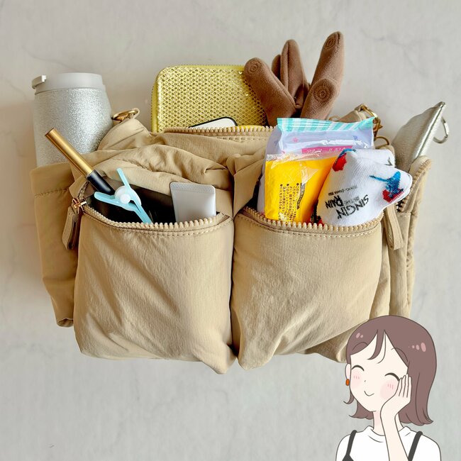 「再入荷で買えました」3COINSの“ポケットたくさんバッグ”収納力すごすぎる！「毎日使っています」「買って正解でした！」