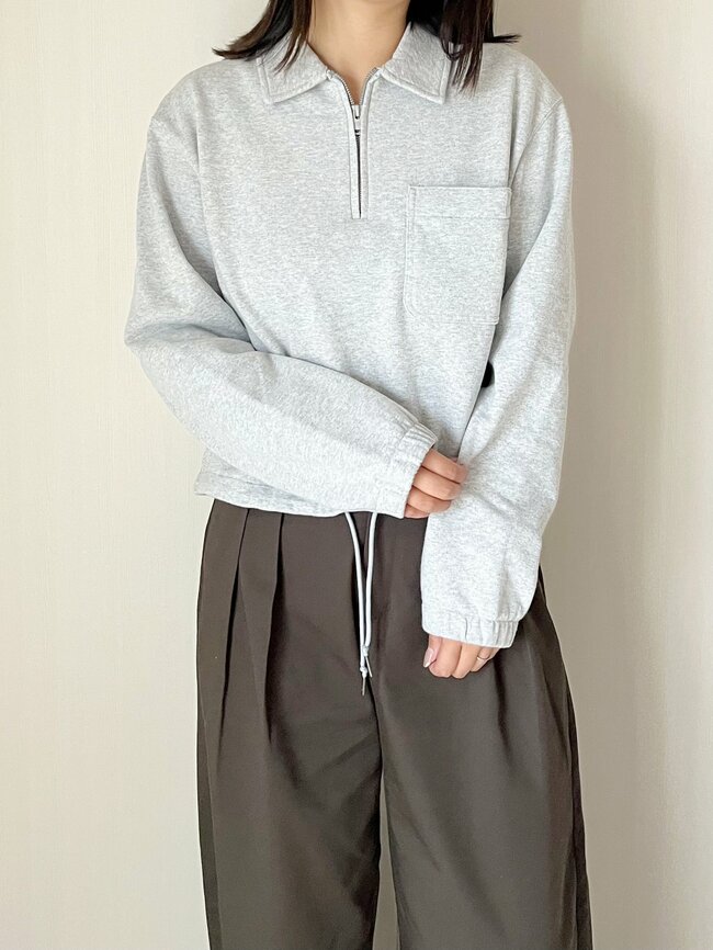 「形がかわいくて好き」ユニクロ×JWAの“楽ちんトップス”たっぷり着回せてコスパ抜群です！「シルエット最高」「大活躍まちがいなし！」