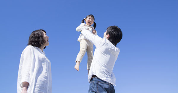 家族の“万が一”を保障する生命保険。ライフネット生命保険は常識を覆す戦略で事業を拡大してきた