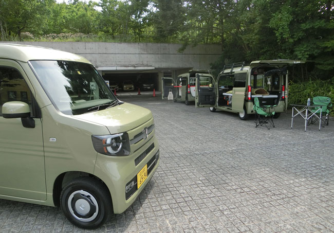 ホンダ「N-VAN」はキャンプでの車中泊など、乗用でもさまざまな利活用が可能