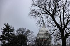 米最低賃金引き上げ、コロナ救済法案に盛り込めず