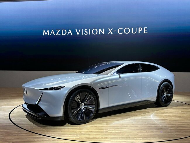 2035年をイメージしたデザインコンセプト「マツダ ビジョン-X」