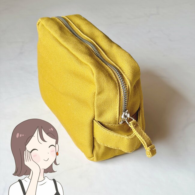 お薬手帳と処方薬がまるっと入った！無印良品の“仕分けしやすいポーチ”通院グッズ入れにピッタリ！「使い勝手、最高です」「販売を待っていました！」《購入レビュー》