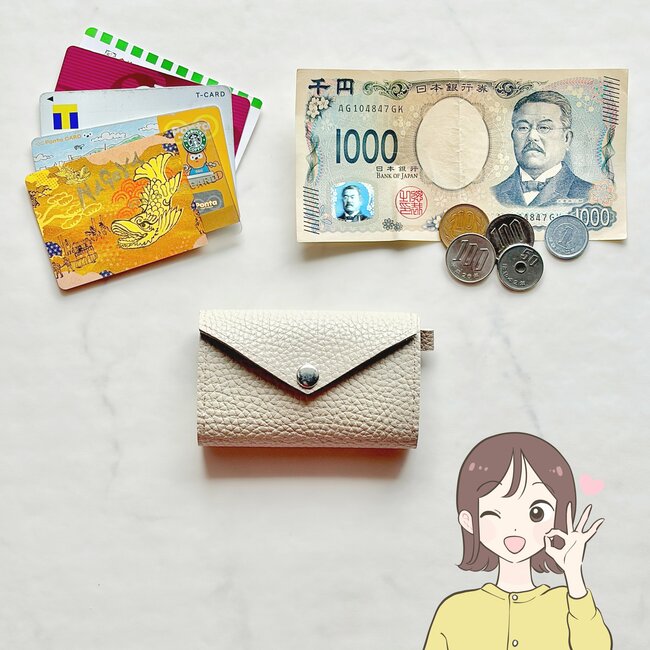 もう普通の財布に戻れないかも…！セリアで見つけた「コンパクト財布」ポケットティッシュより小さくて優秀すぎる！【購入レビュー】