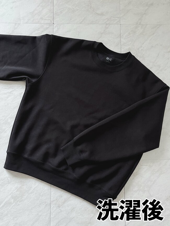 「色違いで4着買いました」「40代でもイイ感じ」ユニクロの“高見えスウェット”楽ちん×体型カバーで天才すぎる！「毎日愛用しています」