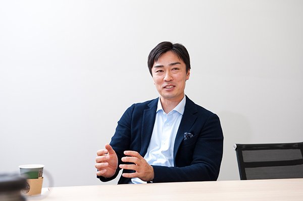 教えなくても人が勝手に成長する「寺子屋システム」