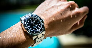 ロレックスとオメガの決定的な違い