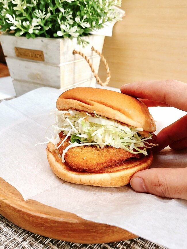 「浮気しないでずっとこれです」モスバーガーの“隠れ人気メニュー”もっと早く知りたかったよ!「一番好き」「他の追随を許さない」