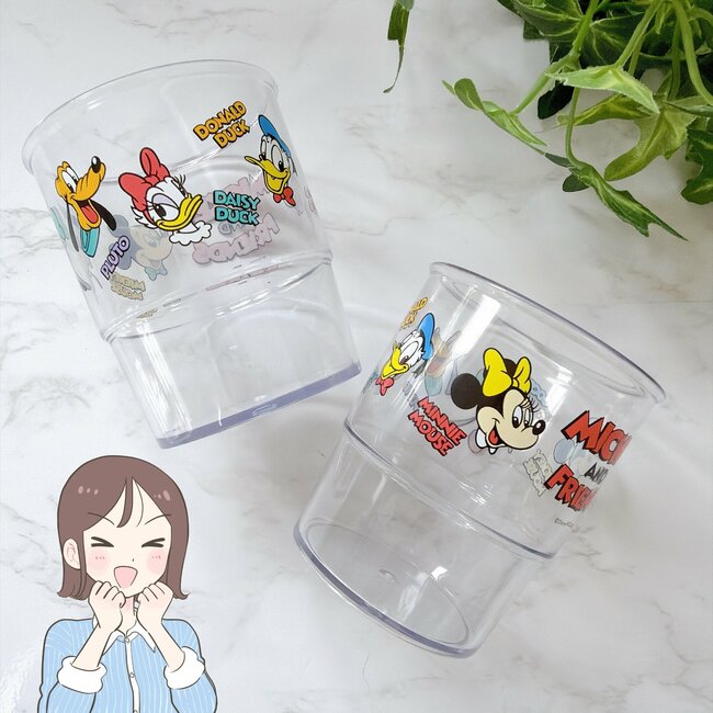 ディズニーランドのお土産みたい！セリアの「可愛すぎるコップ」昭和レトロなデザインがたまらない！《購入レビュー》