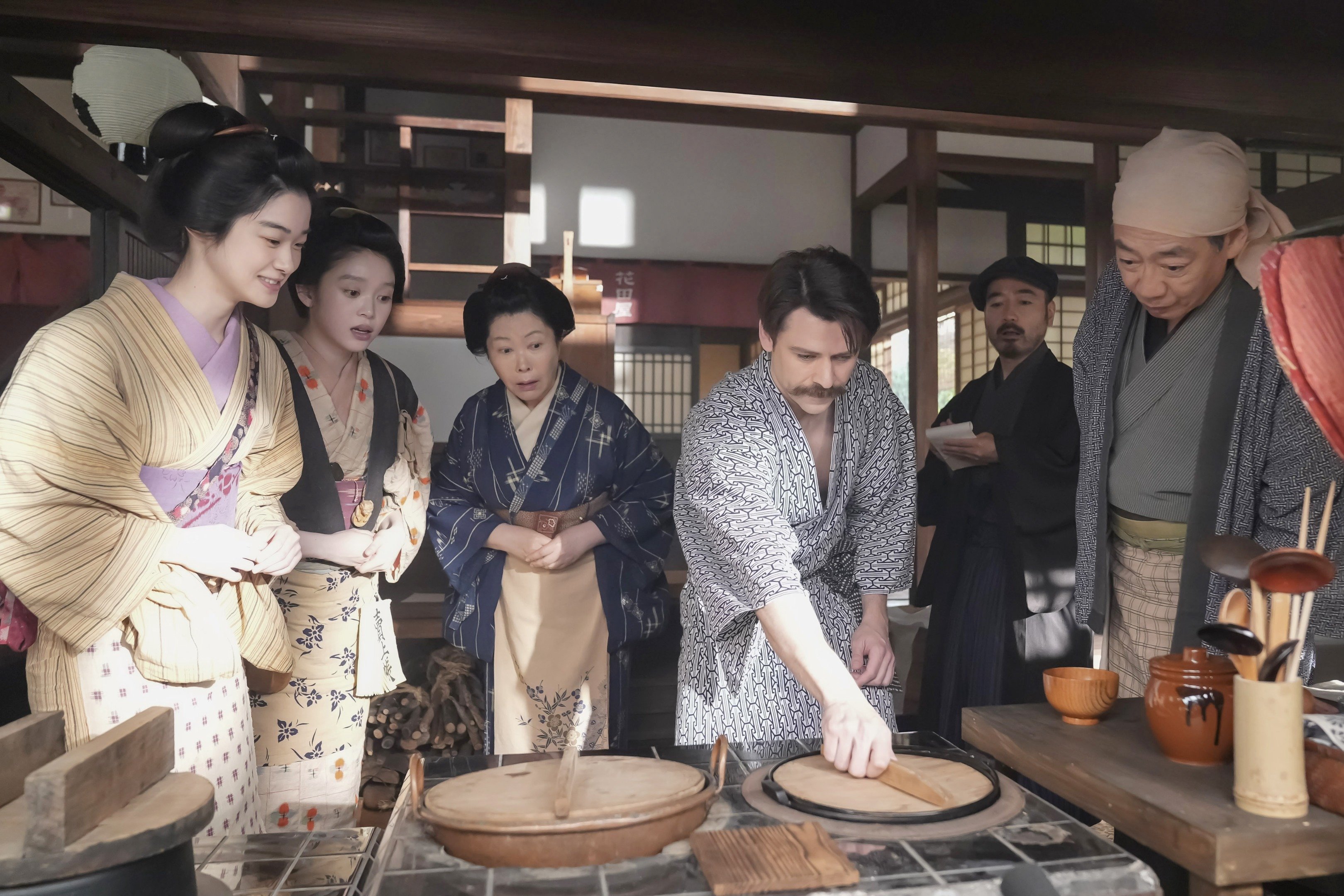 「あなたは松江の宝になる人」ヘブンを説得する錦織（吉沢亮）に、思わず「あなたも国宝ですよ」とツッコんだ〈ばけばけ第24回〉