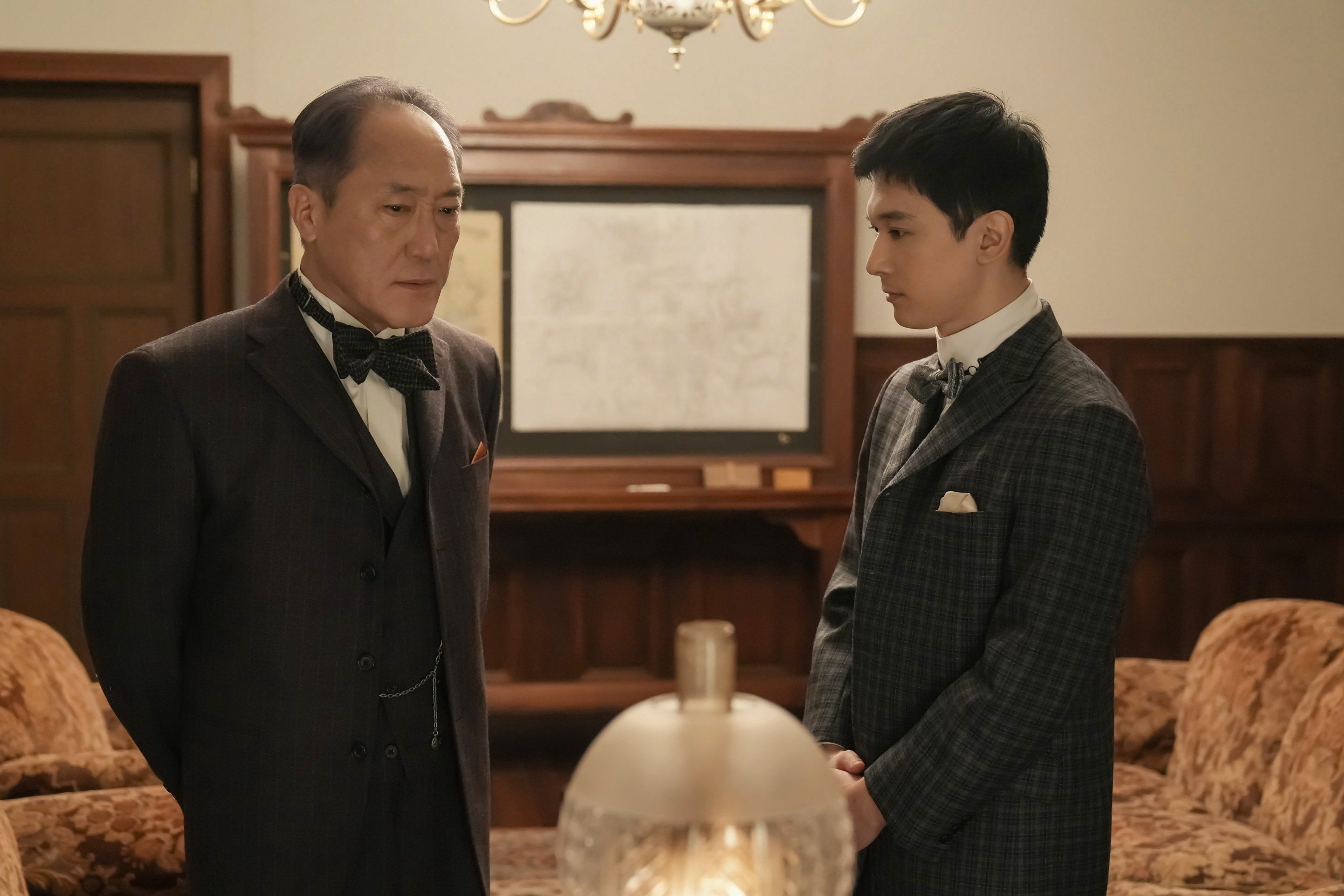 吉沢亮(錦織)の英語が胸に刺さる!「困ったら私がいます」日本に戸惑うヘブンに寄り添う心にジーンとする〈ばけばけ第25回〉