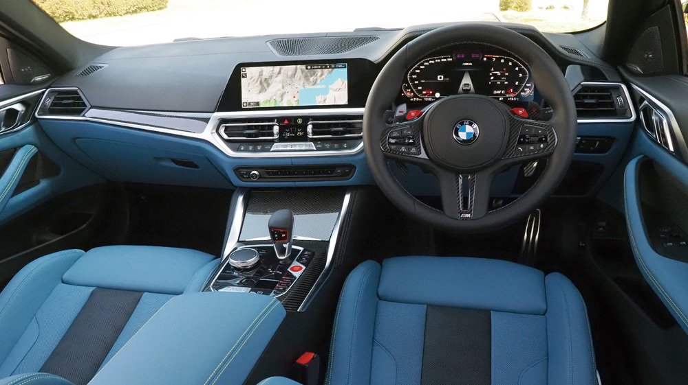 BMW・M4クーペ・コンペティションインパネ
