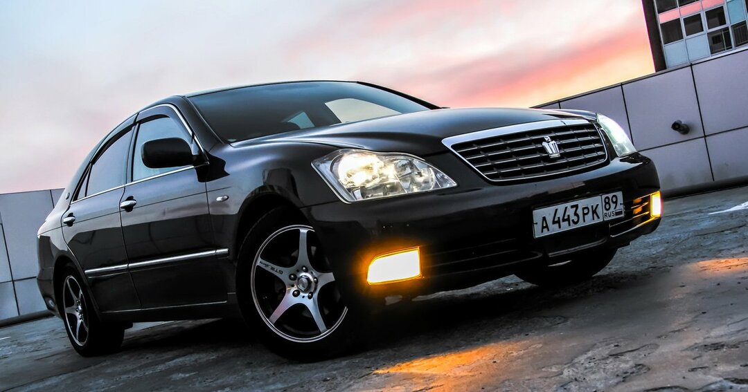 トヨタの いつかはクラウン 戦略が巧妙だったと言えるワケ 事例で学ぶ ビジネスモデルと戦略 講座 ダイヤモンド オンライン