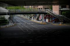 中国コロナ規制、景気回復脅かす