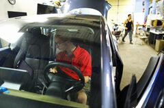 EVの修理代、なぜガソリン車より高いのか