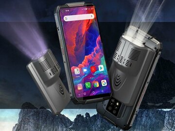 合体スマホは永遠に！ 紫外線殺菌モジュールを装着できるスマホが登場
