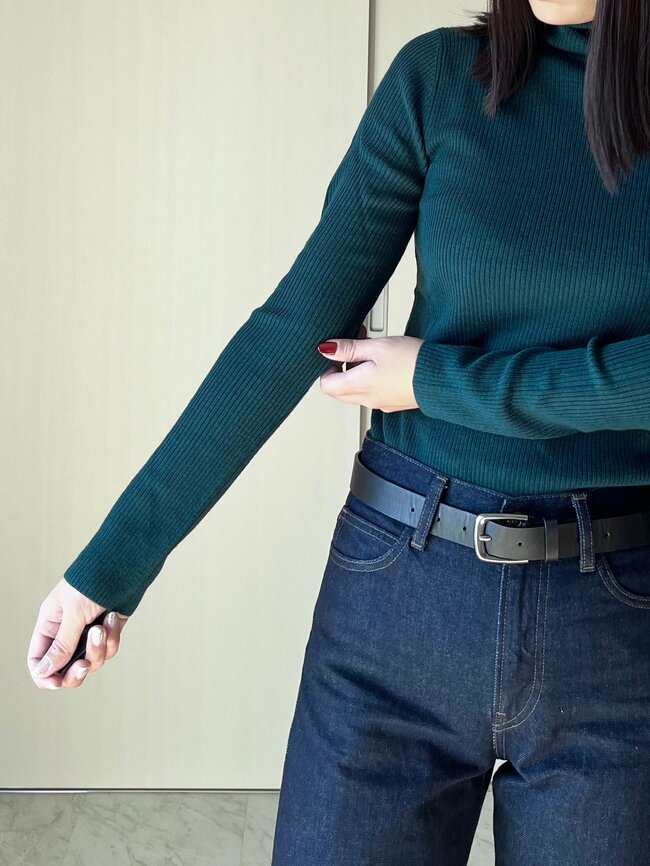 レビューは5000件越え…!ユニクロの“楽ちんセーター”たっぷり着回せて秋冬コーデで大活躍!「4色買いました」「毎年2着は買い足してる」