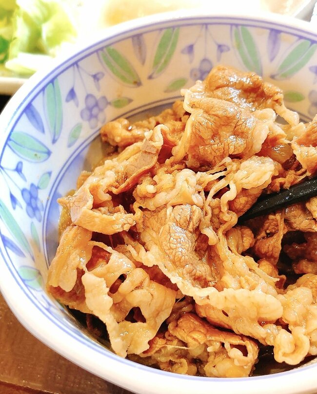 「コスパ最強ですよ」「やっぱりこれが一番好き」すき家の“570円モーニング”おかずたっぷりでボリューム満点!「こういうのでいいんですよ」