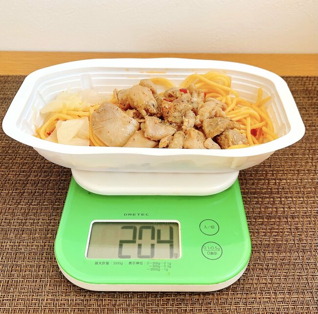「コスパやばすぎ」「道民でマジでよかった」セイコーマートの“170円スパゲッティ”チキン盛り盛りでビビった!「中毒性がありすぎる」「週3回くらいは買いに行ってる」《実食レビュー》