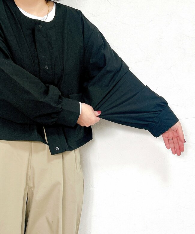 考えた人、天才じゃん！ワークマンの“花粉対策アウター”が1900円とは思えない実力！「ティッシュが常備できる」「2色買いました」