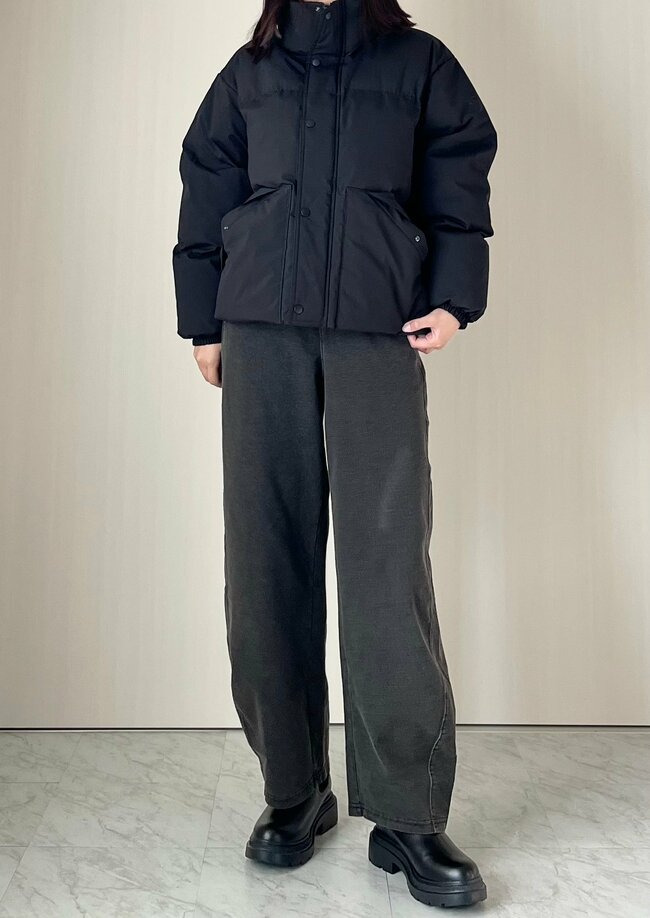 「豪雪地帯の北国でもあったかい」GUの“羽毛布団みたいなアウター”着た瞬間からポカポカする！「形がおしゃれ」「今年の冬は大活躍」