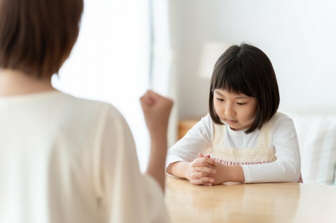 子どもに「宿題やった?」と聞くと嫌われる。頭のいい親なら、どう聞く?