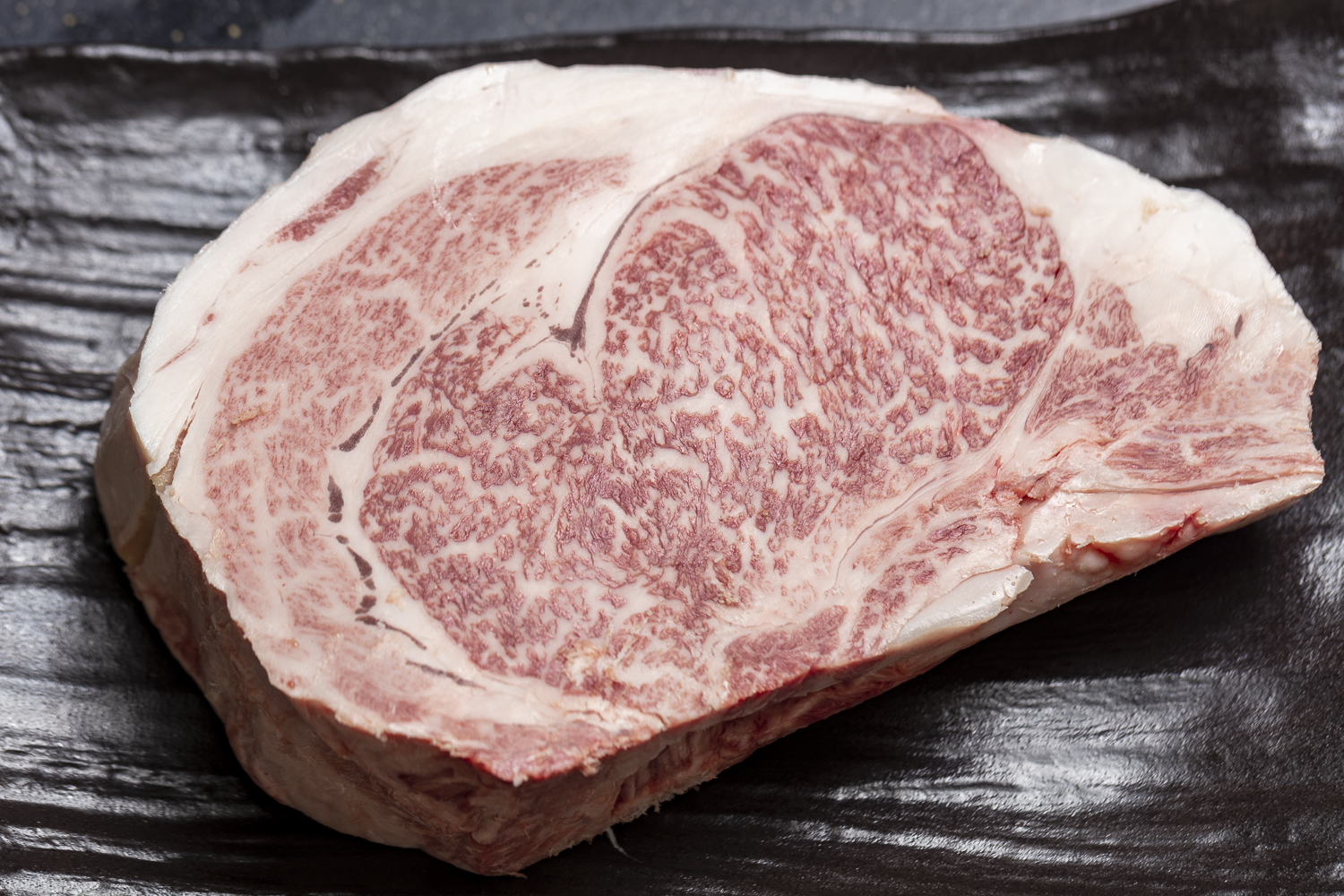 焼肉の達人が、家族で行ってほしいおススメ焼肉店、ご紹介します