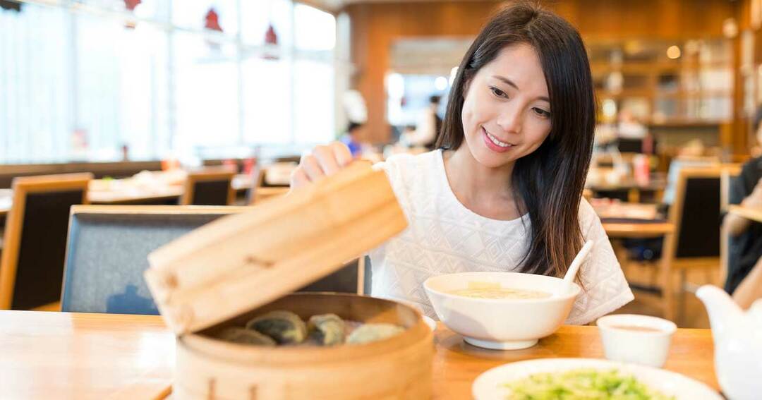 中国でもおひとり様消費が過熱、若者が「愛」を信じなくなった理由