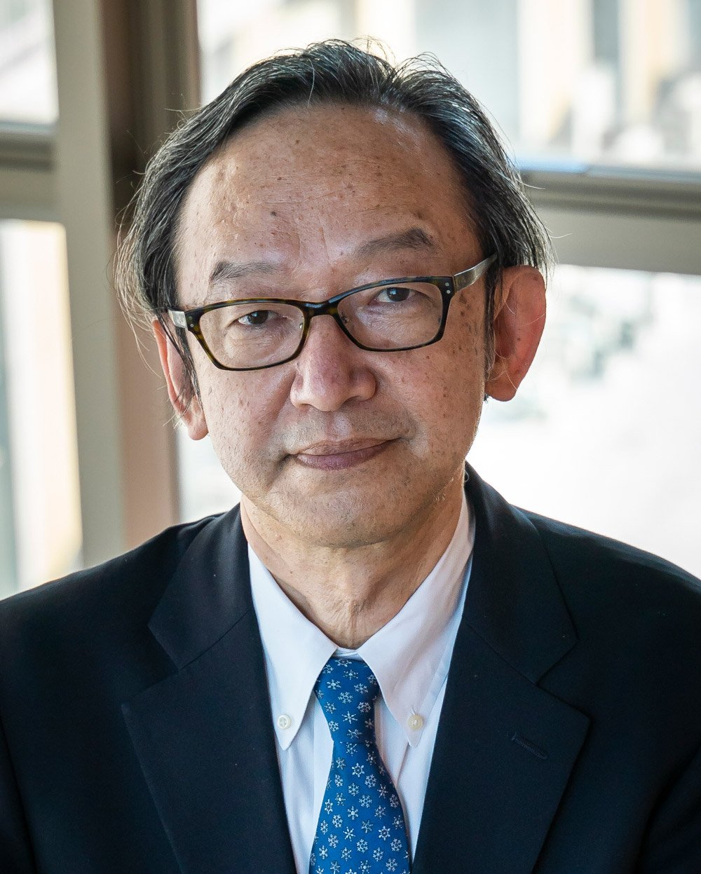 岡崎哲二