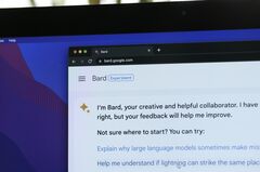 グーグルの「Bard」は退屈　まさにそれが狙い