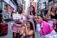 米女性消費パワー、今夏を席巻