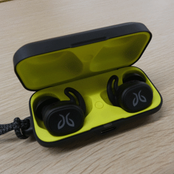 小型＆高音質化、6gで片耳でも使えるスポーツ向け完全ワイヤレスイヤフォン「Jaybird VISTA」