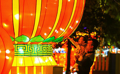 旧正月を祝う光の祭典