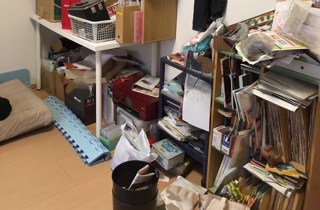 【要注意】「古い本や教材をとっておく落とし穴」――スペースだけでなく時間も奪うリスクとは？