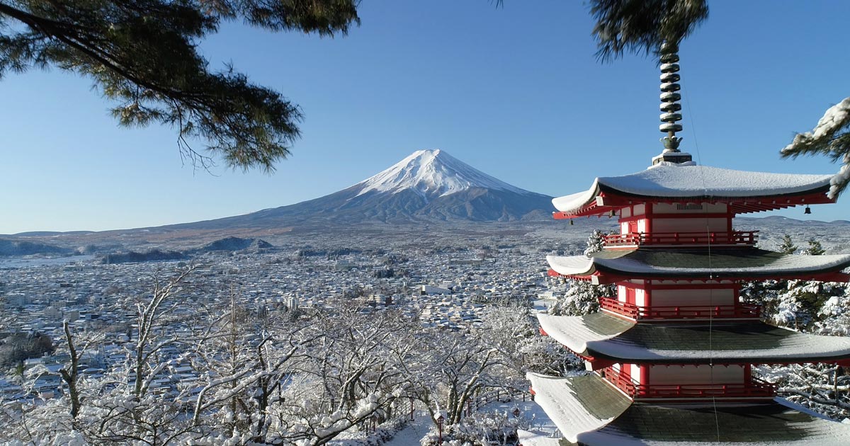 日本の絶景、雪化粧の五重塔と富士山 | ニュース3面鏡 | ダイヤモンド