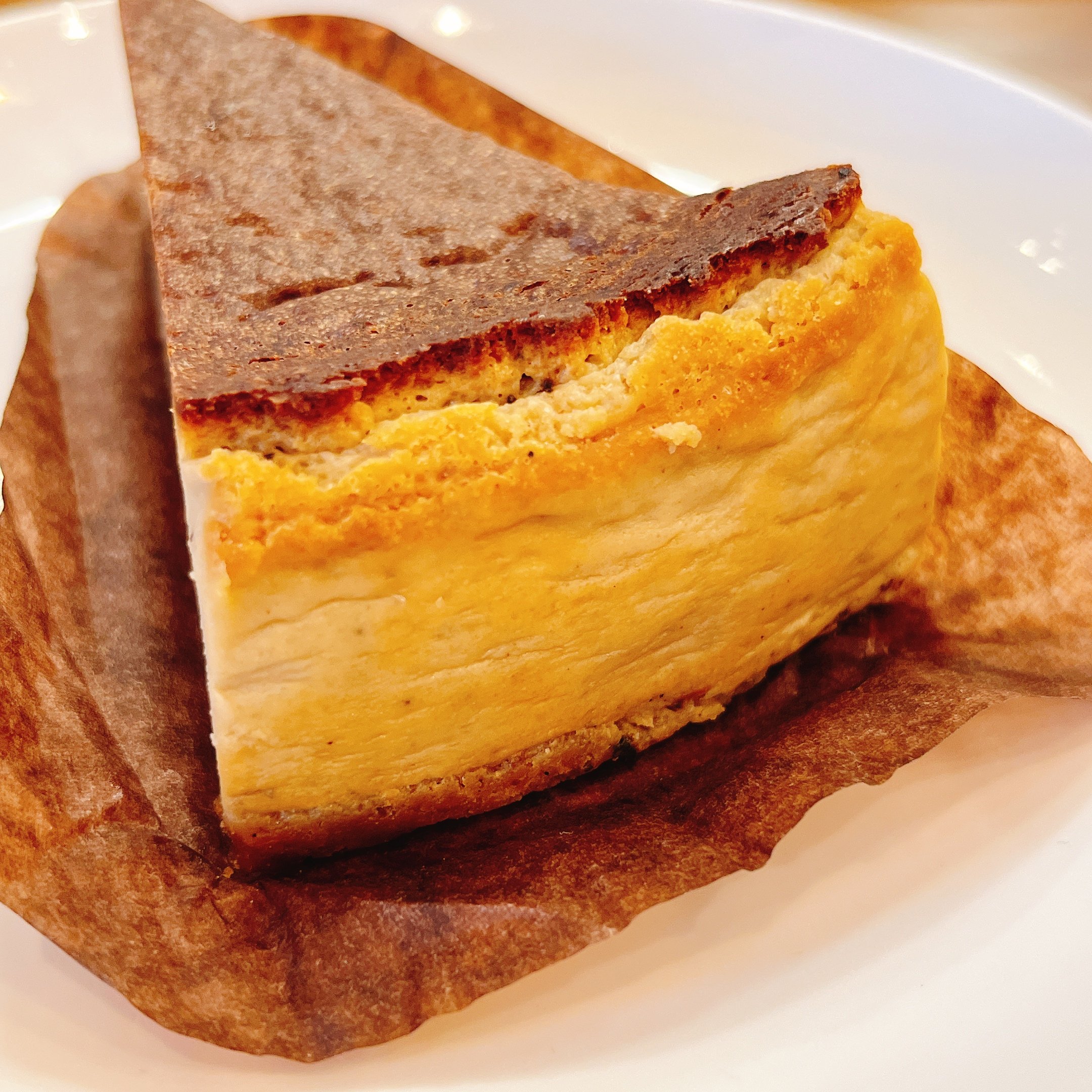 「天才的に美味しい」「また食べたい」スターバックスの“ご褒美スイーツ”最後のひとくちまで幸せ!「美味しすぎて感動した」