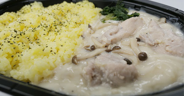 クリームシチューをご飯にかけるのは下品なのか クリームシチューをご飯にかけるのは下品なのか