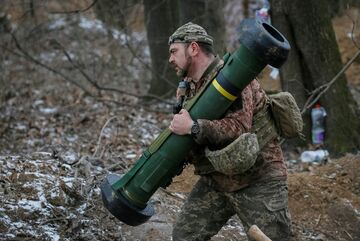 米の兵器生産能力に懸念　ウクライナ侵攻で露呈