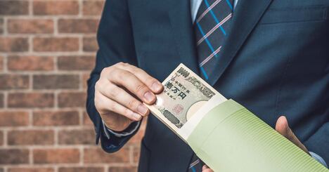 企業に巣食うキックバックの実態、2000万円を着服した部長の「黒幕」とは
