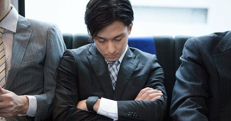 【日中もだるい】「爆睡自慢」が一番危ない…スマホ寝落ちする人に足りない“本当の眠り”