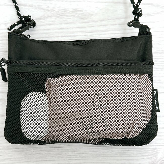 330円とは思えない…！ダイソー姉妹店の「おしゃれショルダーバッグ」ポーチとしても使えるから、毎日手放せない！