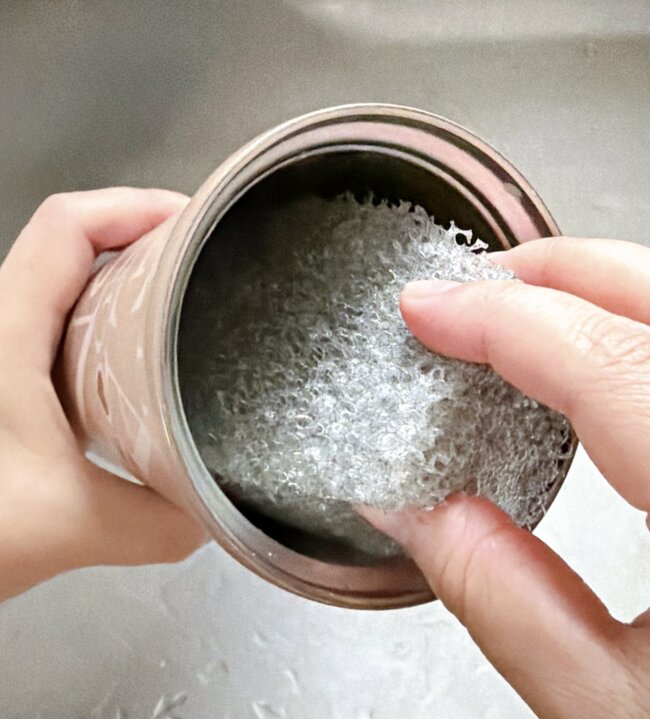 「友達に褒められました!」アフタヌーンティーの“天才タンブラー”4時間経ってもドリンクが冷え冷えです!「デザインも甘すぎず可愛い」「デスクに置いておくとテンション上がります」【購入レビュー】