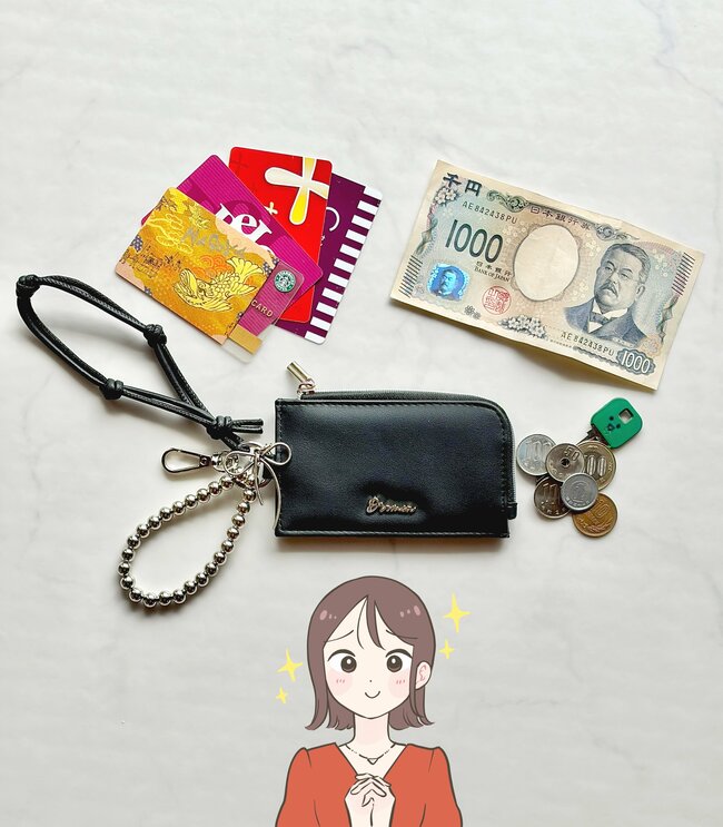 ミニ財布にちょうどいいじゃん！ハニーズの“手首にかけられるカードケース”現金やカギも収納できて天才すぎる！「やっと見つけました！」「可愛くて便利で使いやすい」