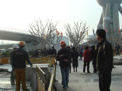 インフラ、交通、海外客誘致…<br />課題山積の上海万博開幕前夜