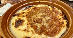 この写真、何かがおかしい…サイゼリヤ「ミラノ風ドリア」の異変、あなたは気づけますか？〈再配信〉