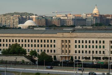 米、大規模AI部隊を構想　中国念頭